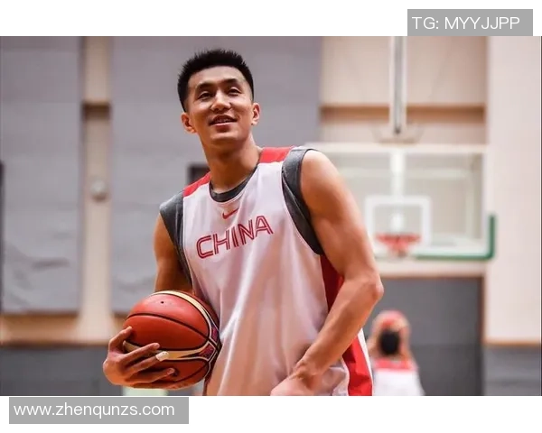 太阳荣膺月度最佳球员奖 实至名归展现卓越表现 太阳荣膺月度最佳球员奖 实至名归展现卓越表现